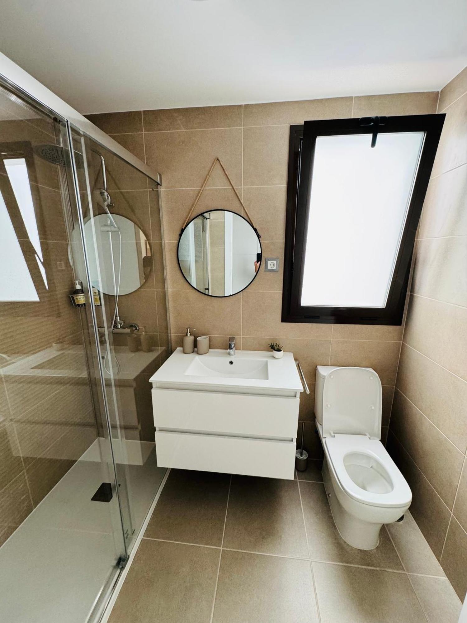 Parking Privado! Sol Y Mar Tu Hogar En La Costa Appartement Estepona
